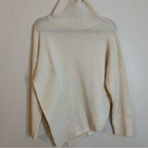 Gentle Herd 100% Wool old money Elegant Cream Turtleneck winter Sweater